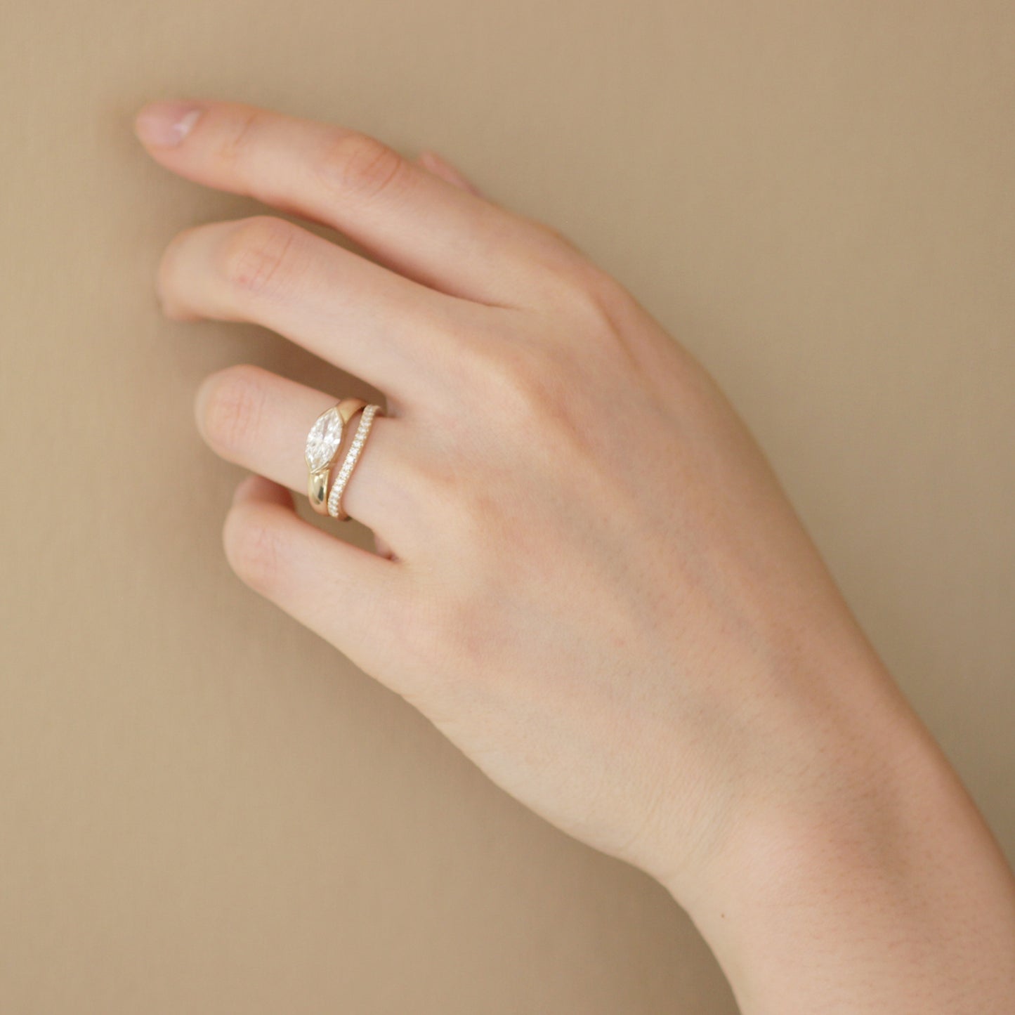 Soft Curve Flat Band / Diamonds - Goldpoint Studio - Greenpoint, Brooklyn - Fine Jewelry