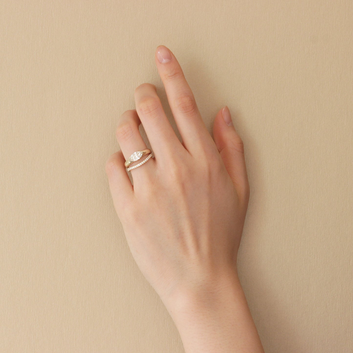 Soft Curve Flat Band / Diamonds - Goldpoint Studio - Greenpoint, Brooklyn - Fine Jewelry