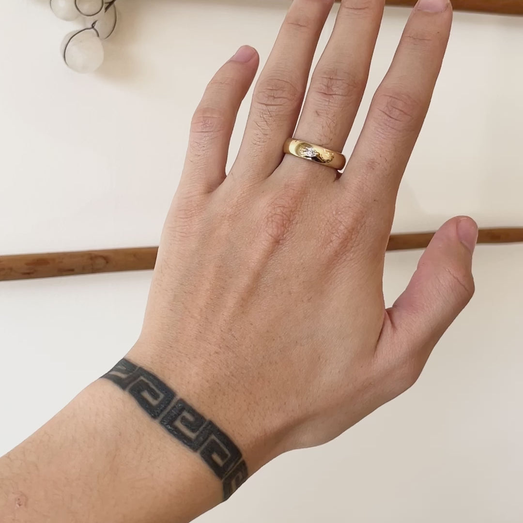 Load and play video in Gallery viewer, Horus Dome Band / Marquise Diamond .14ct
